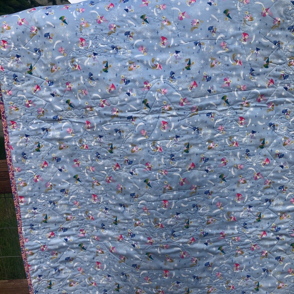 COPY - Handmade and quilted Rapunzel quilt. - Picture 3 of 4